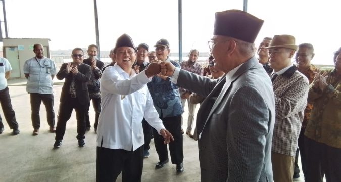 Pimpinan Pondok Pesantren Al Zaytun dengan Para Pelapor dan MUI Berdamai