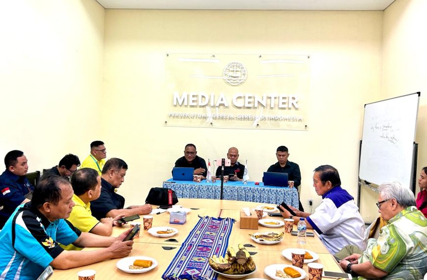 Nikson Nababan : Jadilah Terang dan Garam Dunia!