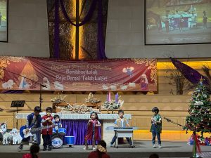 Perayaan Natal TKK 11 Ajak Bersyukur dan Menjadi…