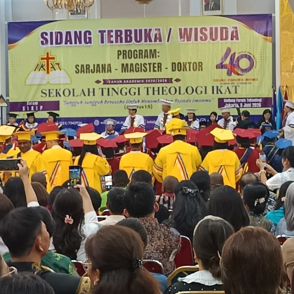STT IKAT Lahirkan Sarjana-sarjana Baru dalam Gelar Wisuda&hellip;
